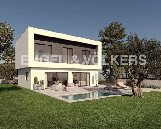 Foto 1 de Xalet en venda a Vallromanes de 5 habitacions amb piscina i garatge