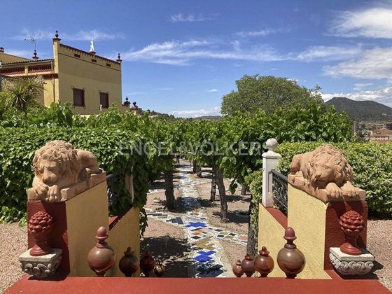 Foto 2 de Xalet en venda a Congost - Santa Caterina de 6 habitacions amb piscina i jardí