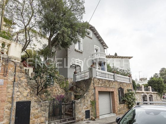 Foto 1 de Xalet en venda a Vallvidrera - El Tibidabo i les Planes de 5 habitacions amb terrassa i garatge