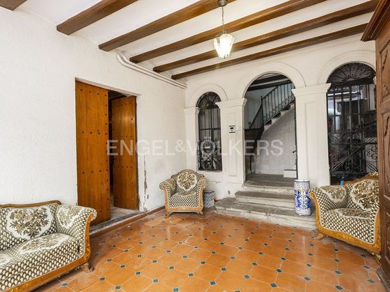 Foto 1 de Xalet en venda a Olesa de Montserrat de 6 habitacions amb terrassa i jardí