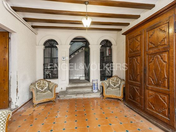 Foto 2 de Xalet en venda a Olesa de Montserrat de 6 habitacions amb terrassa i jardí