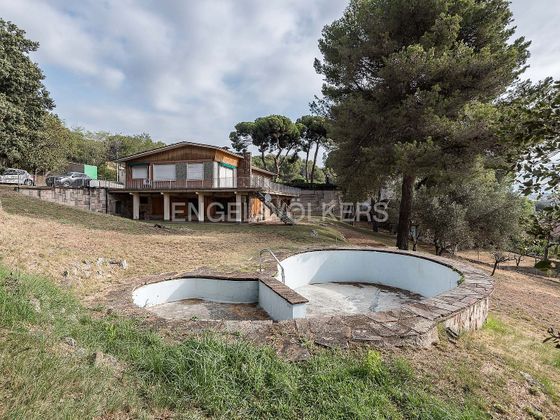 Foto 1 de Venta de casa rural en Lliçà d´Amunt de 8 habitaciones con terraza y piscina