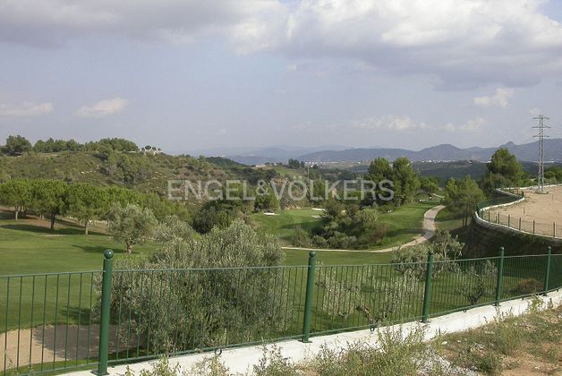 Foto 2 de Venta de terreno en Sant Esteve Sesrovires de 1148 m²