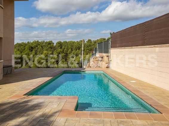 Foto 1 de Xalet en venda a Santpedor de 6 habitacions amb terrassa i piscina