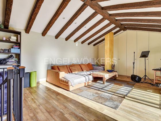 Foto 2 de Dúplex en venda a Pallejà de 4 habitacions amb terrassa i garatge