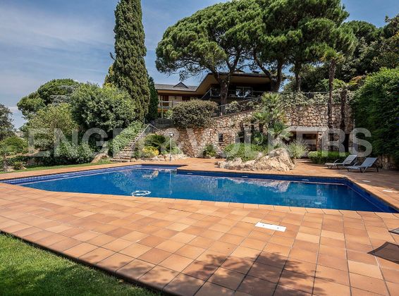 Foto 1 de Xalet en venda a Roca del Vallès, la de 7 habitacions amb terrassa i piscina
