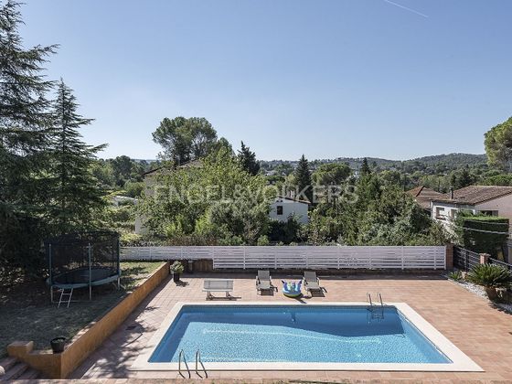 Foto 1 de Xalet en venda a Valldoreix de 4 habitacions amb terrassa i piscina