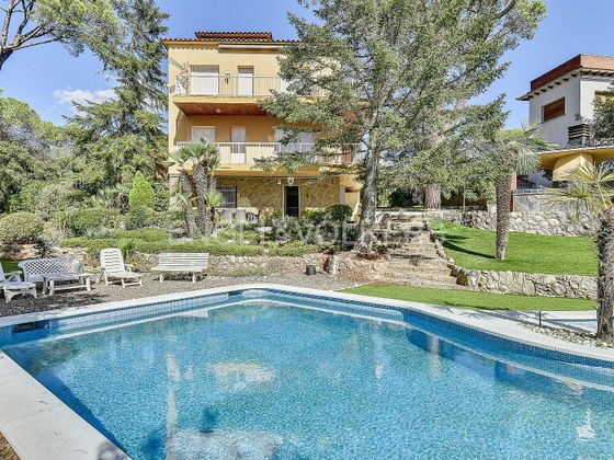 Foto 1 de Casa en venda a Vacarisses de 5 habitacions amb terrassa i piscina