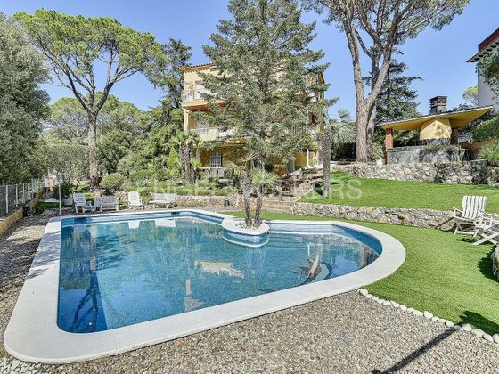 Foto 2 de Casa en venda a Vacarisses de 5 habitacions amb terrassa i piscina