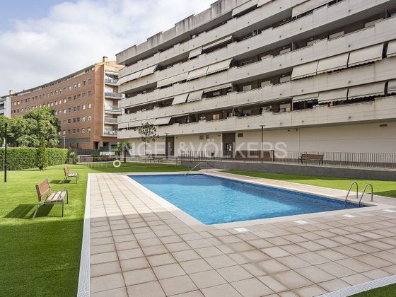 Foto 1 de Venta de ático en Sant Joan Despí de 4 habitaciones con terraza y piscina