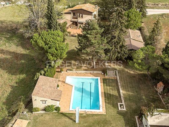 Foto 1 de Casa rural en venda a Tavertet de 4 habitacions amb terrassa i piscina