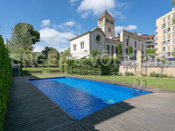 Foto 1 de Pis en venda a Sant Just Desvern de 5 habitacions amb terrassa i piscina