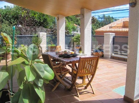 Foto 1 de Chalet en venta en Vallvidrera - El Tibidabo i les Planes de 2 habitaciones con terraza y piscina