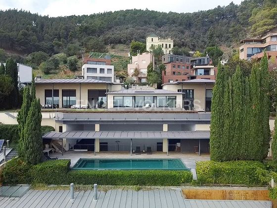 Foto 1 de Xalet en venda a Sarrià de 8 habitacions amb piscina i garatge