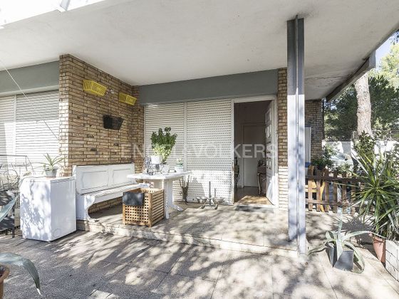 Foto 2 de Chalet en venta en Pedralbes de 4 habitaciones con terraza y piscina