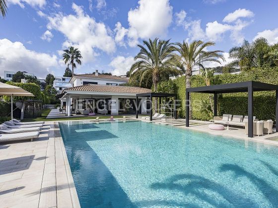 Foto 2 de Xalet en venda a Can Girona - Terramar - Can Pei - Vinyet de 4 habitacions amb terrassa i piscina