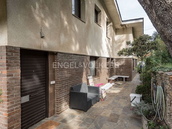 Foto 2 de Casa en venda a Torrelles de Llobregat de 5 habitacions amb terrassa i piscina