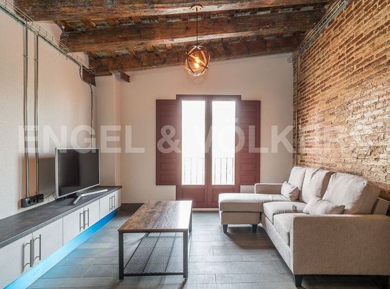 Foto 1 de Àtic en venda a El Raval de 1 habitació amb terrassa i balcó