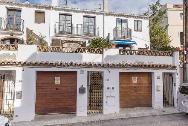 Foto 2 de Casa en venda a Sant Pere de Ribes Centro de 3 habitacions amb terrassa i jardí