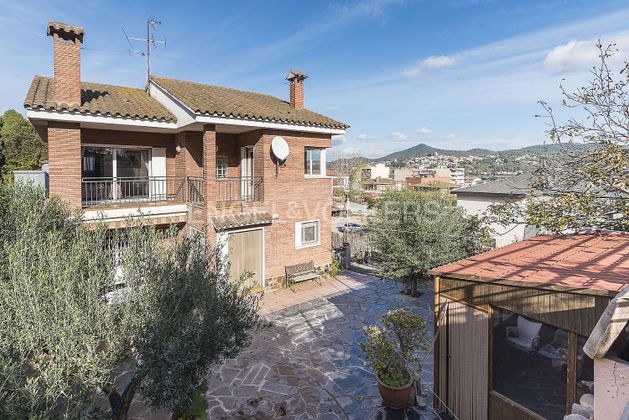 Foto 1 de Chalet en venta en Pallejà de 5 habitaciones con terraza y garaje