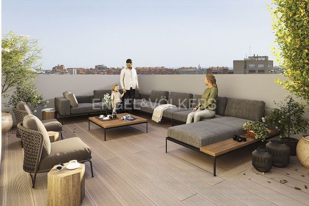 Foto 1 de Àtic en venda a El Poblenou de 3 habitacions amb terrassa i aire acondicionat