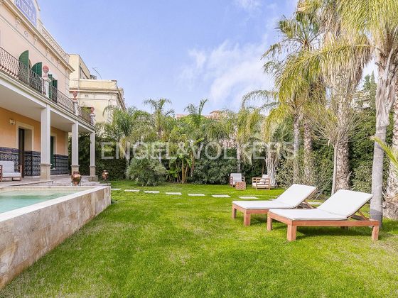 Foto 2 de Xalet en venda a Sarrià de 5 habitacions amb terrassa i piscina
