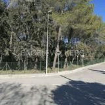 Foto 2 de Venta de terreno en Begues de 2178 m²