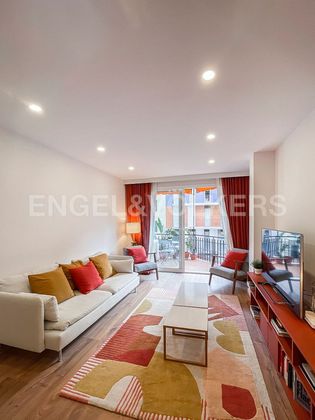 Foto 1 de Piso en alquiler en La Nova Esquerra de l'Eixample de 3 habitaciones con terraza y muebles