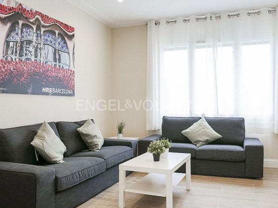 Foto 1 de Alquiler de piso en El Poble Sec - Parc de Montjuïc de 3 habitaciones con muebles y aire acondicionado
