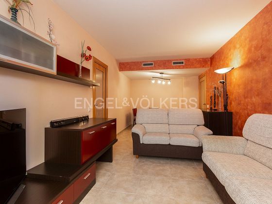 Foto 2 de Pis en venda a Avinyonet del Penedès de 3 habitacions amb terrassa i garatge