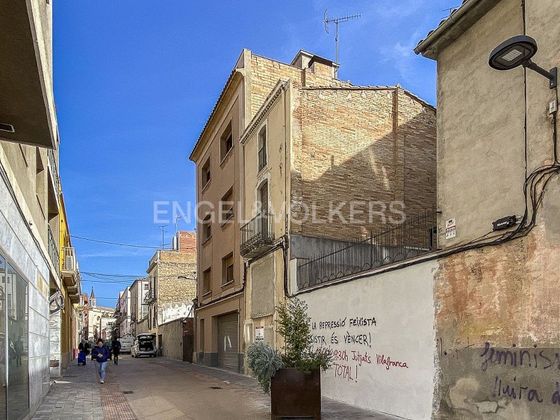 Foto 2 de Casa adossada en venda a Sant Julià - El Pla del Diable de 3 habitacions amb terrassa i garatge