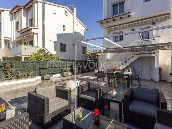 Foto 1 de Casa en venta en Sant Jordi-Babilonia de 3 habitaciones con terraza y jardín