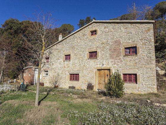 Foto 1 de Casa rural en venta en Sant Quirze Safaja de 4 habitaciones con jardín y calefacción