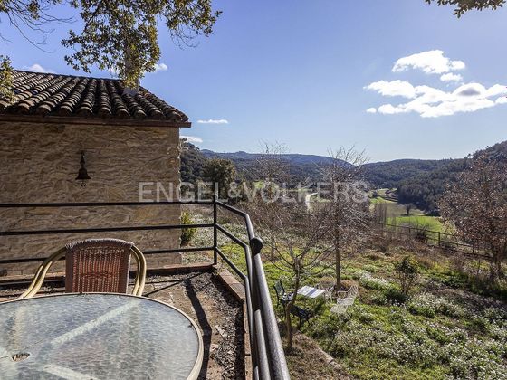 Foto 2 de Casa rural en venta en Sant Quirze Safaja de 4 habitaciones con jardín y calefacción