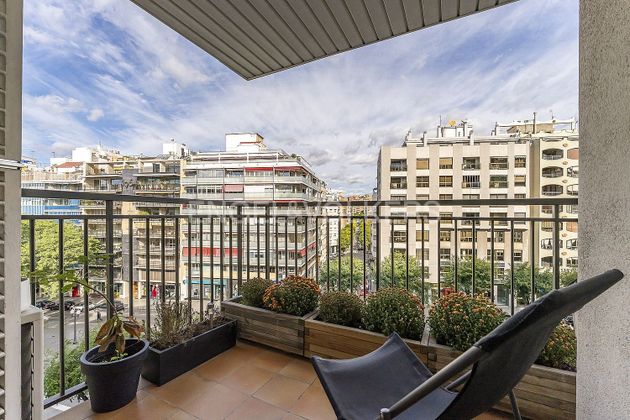 Foto 2 de Pis en venda a Eixample de 4 habitacions amb terrassa i balcó