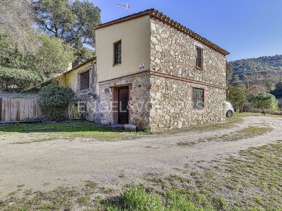 Foto 2 de Casa rural en venda a Llinars del Valles de 2 habitacions amb terrassa i jardí
