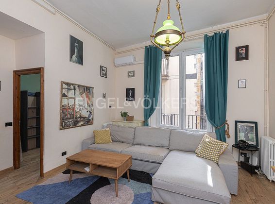 Foto 1 de Pis en venda a Sant Pere, Santa Caterina i la Ribera de 2 habitacions amb balcó i calefacció