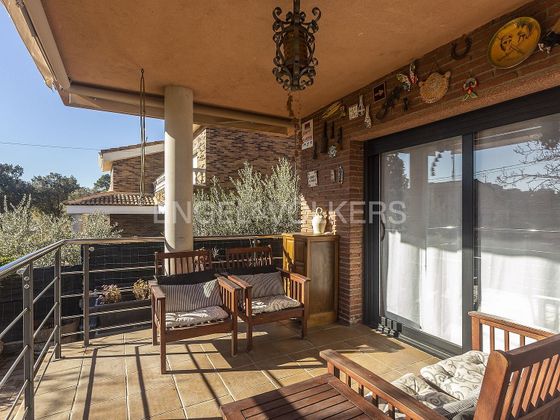 Foto 2 de Xalet en venda a Castellgalí de 8 habitacions amb terrassa i piscina