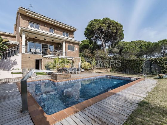 Foto 1 de Xalet en venda a Malgrat de Mar de 6 habitacions amb terrassa i piscina