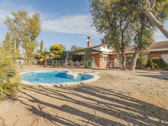 Foto 2 de Xalet en venda a Can Llobateres - Can Pallars de 5 habitacions amb terrassa i piscina