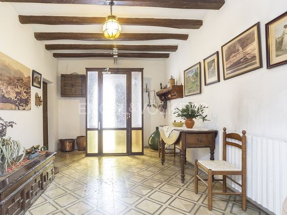 Foto 2 de Casa adossada en venda a Castellgalí de 4 habitacions amb terrassa i jardí