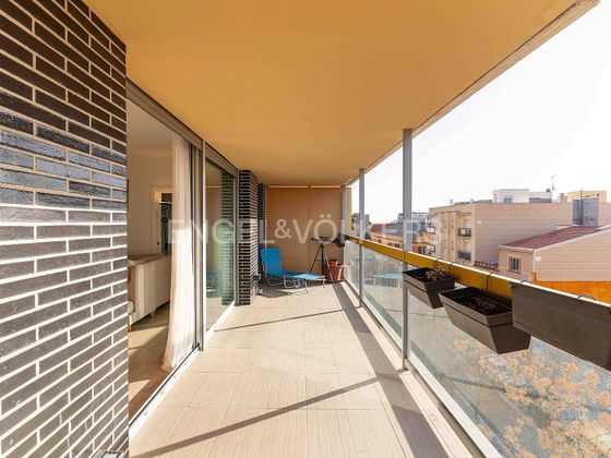 Foto 1 de Venta de piso en Eixample de 4 habitaciones con terraza y piscina