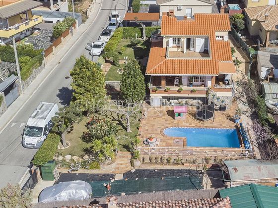 Foto 2 de Chalet en venta en Cànoves i Samalús de 4 habitaciones con terraza y piscina