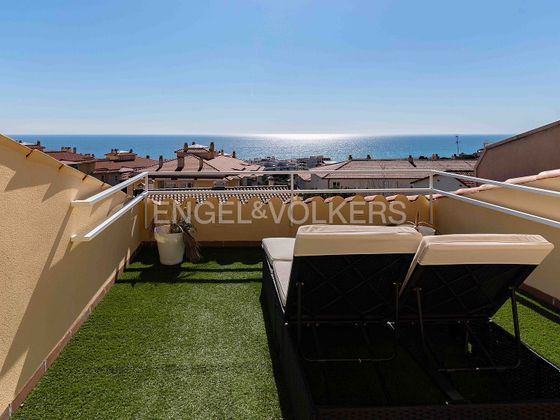 Foto 2 de Casa en venda a Sant Pol de Mar de 3 habitacions amb terrassa i piscina