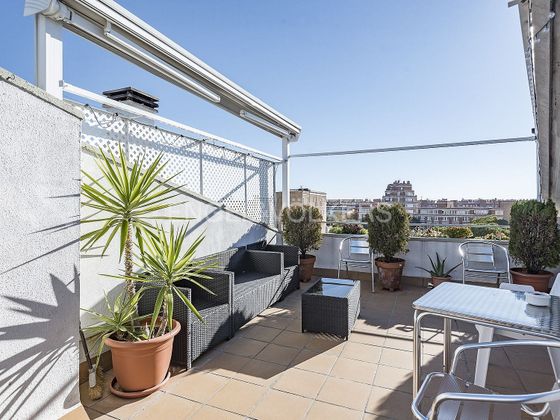 Foto 1 de Àtic en venda a La Vila Olímpica del Poblenou de 4 habitacions amb terrassa i garatge
