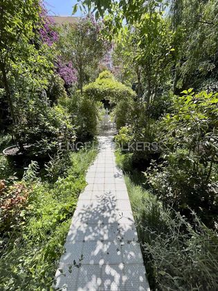 Foto 2 de Dúplex en venda a Sant Antoni de 3 habitacions amb terrassa i jardí