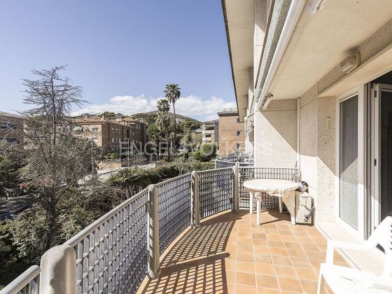 Foto 2 de Dúplex en venda a Can Roca-Muntanyeta de 5 habitacions amb terrassa i garatge