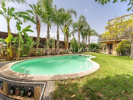 Foto 2 de Xalet en venda a Sant Jordi-Babilonia de 8 habitacions amb terrassa i piscina