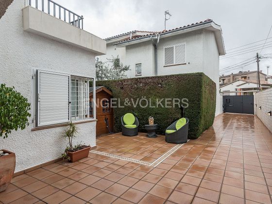 Foto 2 de Casa en venda a Serraparera de 4 habitacions amb terrassa i garatge