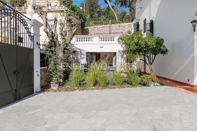 Foto 2 de Chalet en alquiler en Lluçà de 5 habitaciones con terraza y jardín